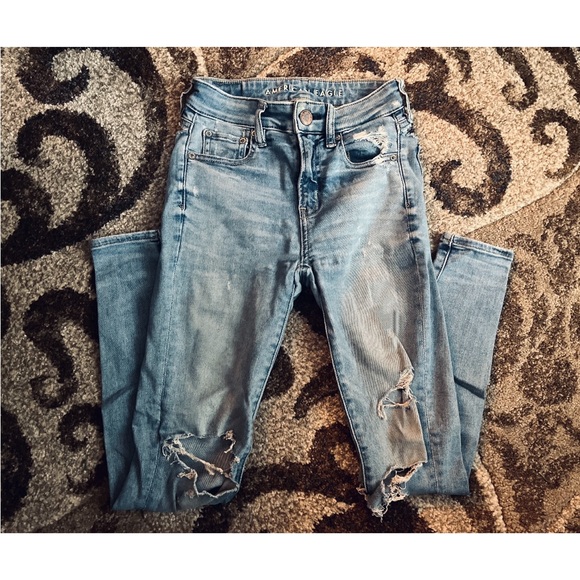 American Eagle Jeans - Picture 1 of 2
